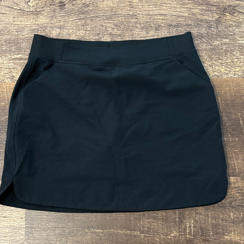 Black Women's Active Mini Skort with Built-In Comfort